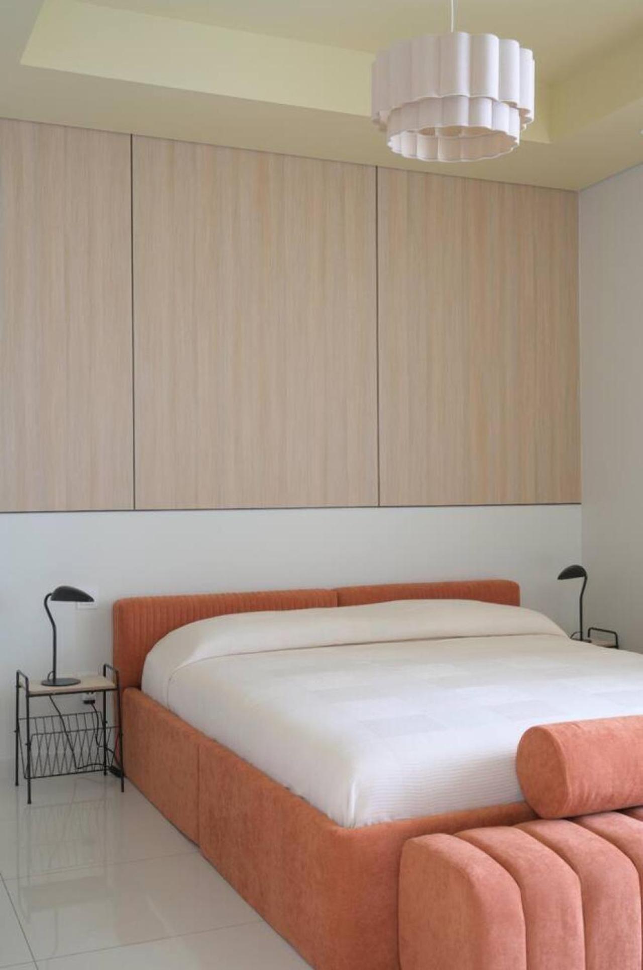 Stunning 1bhk In Prime Location 5 Star Amenities Apartment *